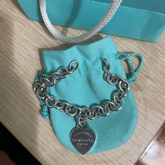 Tiffany & Co Sterling Silver Engraved Initials Heart Tag Bracelet - Picture 5 of 5